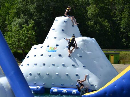 Jeux l'iceberg aquatique